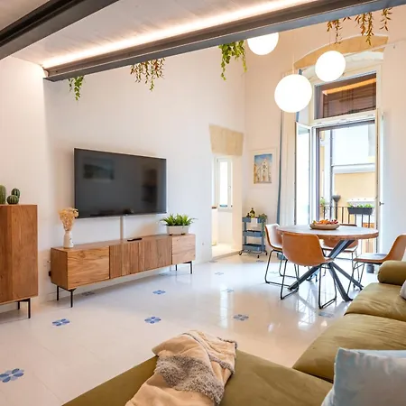 Corte Dama - Live Like A Local In Vecchia * Bari