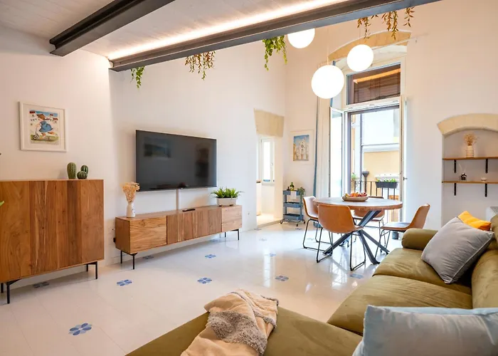 Corte Dama - Live Like A Local In Vecchia * Bari