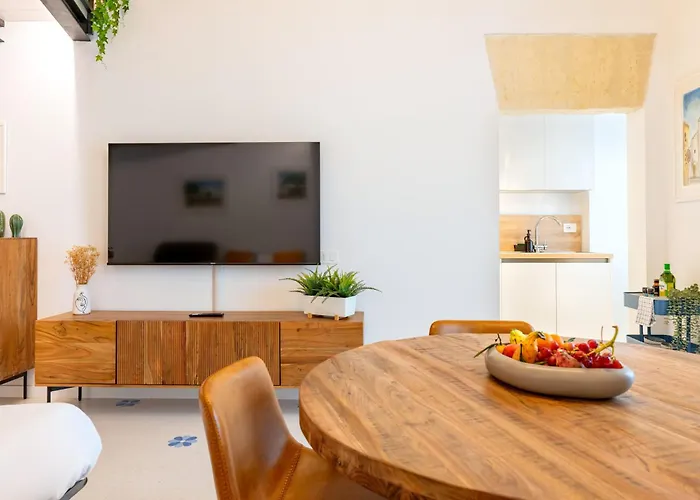 Corte Dama - Live Like A Local In Vecchia Apartamento