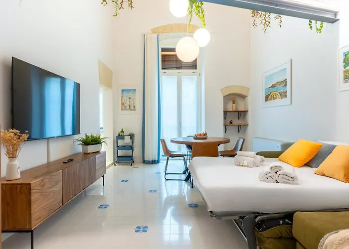 Corte Dama - Live Like A Local In Vecchia * Bari