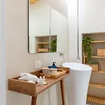 Corte Dama - Live Like A Local In Vecchia Apartmán *
