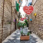 Corte Dama - Live Like A Local In Vecchia Appartement Bari