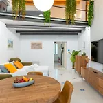 Corte Dama - Live Like A Local In Vecchia Apartmán