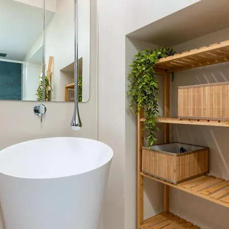 Corte Dama - Live Like A Local In Vecchia باري