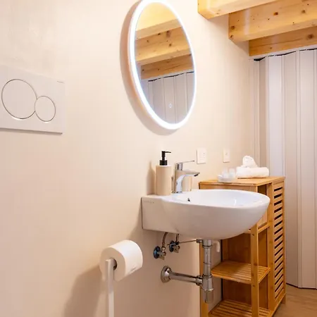 Corte Dama - Live Like A Local In Vecchia * باري