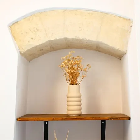 Corte Dama - Live Like A Local In Vecchia * باري