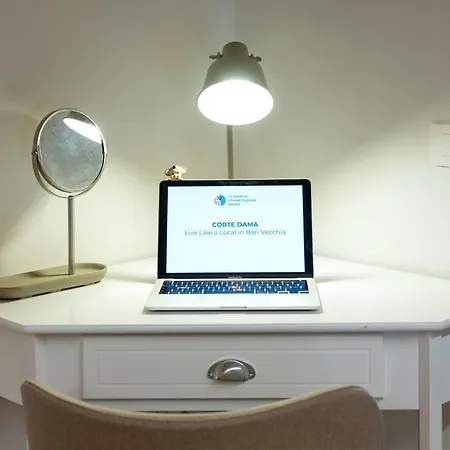 Corte Dama - Live Like A Local In Vecchia شقة باري