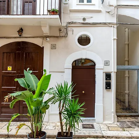 Corte Dama - Live Like A Local In Vecchia Apartamento *