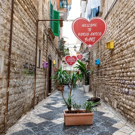 Corte Dama - Live Like A Local In Vecchia شقة باري